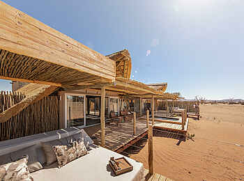 Little Kulala Lodge: Familienunterkunft mit großzügiger Veranda Little Kulala Lodge: Familienunterkunft mit großzügiger Veranda