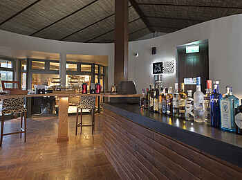 Melia Serengeti Lodge: Bar Melia Serengeti Lodge: Bar