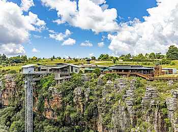 Oliver's: Graskop Gorge Lift Oliver's: Graskop Gorge Lift