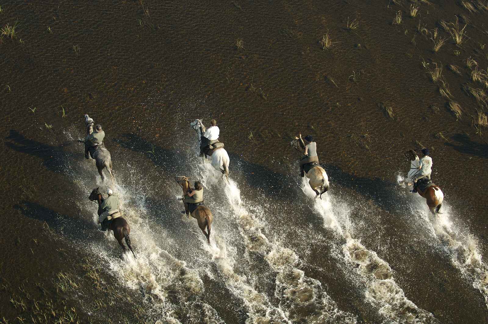 Macatoo Camp: Ausritt von oben Macatoo Camp: Ausritt von oben