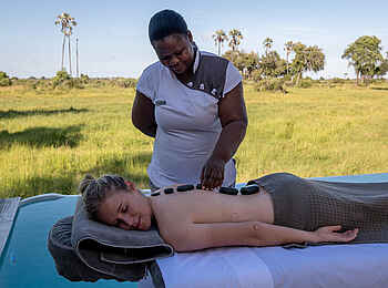 Mombo Camp: Massage