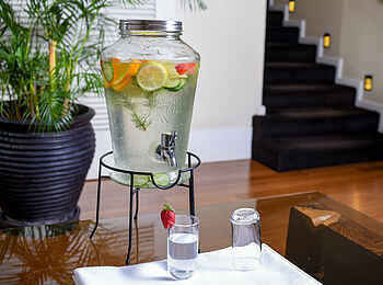 Hemingways Nairobi: Frische Getränke im Spa Hemingways Nairobi: Frische Getränke im Spa