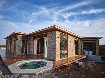 Elephant Gorge Camp: Familiensuite Außenansicht mit Plungepool