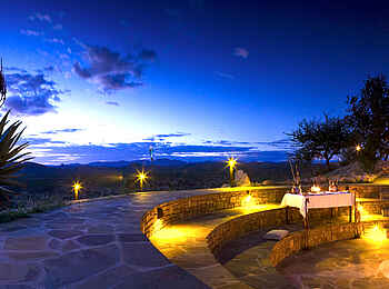 GocheGanas: Lagerfeuer und Nachthimmel