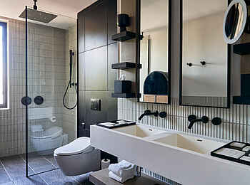 LUX Grand Baie: Das Badezimmer der Pool Residence LUX Grand Baie: Das Badezimmer der Pool Residence