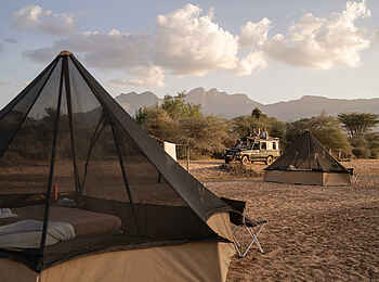 Reteti House: Flycamping Reteti House: Flycamping