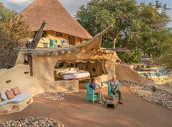 Time + Tide Chongwe House: Sundowner auf der Terrasse Time + Tide Chongwe House: Sundowner auf der Terrasse