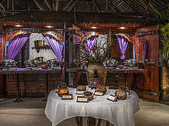Breezes Beach Club & Spa Zanzibar: Buffet am Themenabend