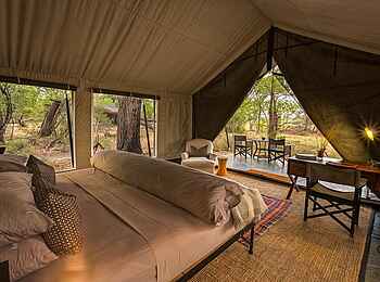 Machaba Camp: Luxury Tent Bett