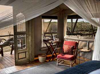 Somalisa Expeditions Camp: Blick aus dem Gästezelt