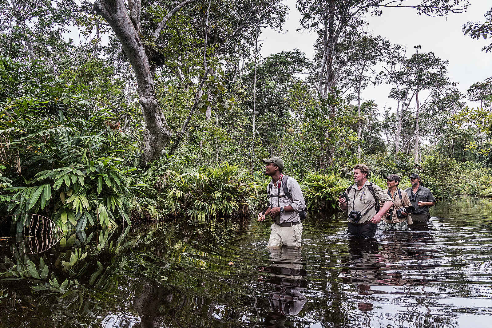 Lango Camp: Wading Safari Lango Camp: Wading Safari