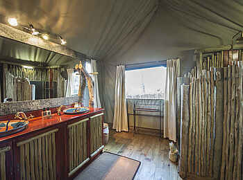 Jacana Camp: Gästebad Jacana Camp: Gästebad