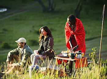 Kicheche Mara Camp: Frühstück im Busch Kicheche Mara Camp: Frühstück im Busch