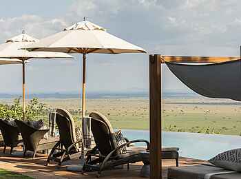 Singita Kilima Villa: Sonnenliegen Singita Kilima Villa: Sonnenliegen
