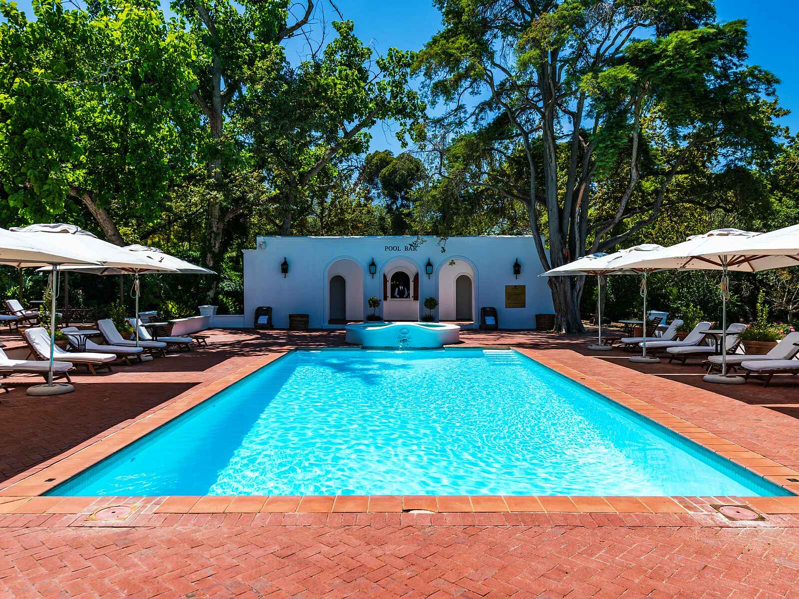 The Lanzerac Hotel & Spa: Poolbereich The Lanzerac Hotel & Spa: Poolbereich