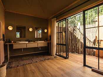 Wilderness Mara Camp: Family Suite Bad
