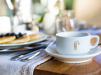 Giraffe Manor: Kaffee und Pancakes Giraffe Manor: Kaffee und Pancakes