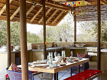 Jacis Sabi House: Dining Area