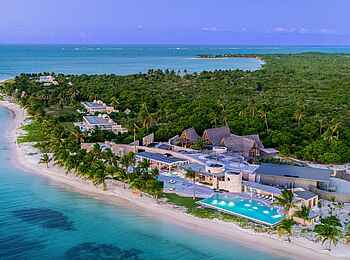 Time + Tide Miavana: Gesamtansicht von Südosten