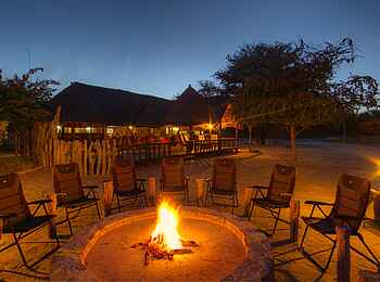 Dinaka Lodge: Bush TV