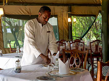 Kirawira Serena Camp: Im Speisezelt