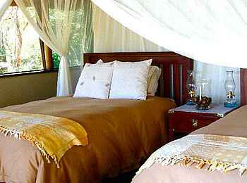 Nanzhila Plains Safari Camp: Einzelbetten Nanzhila Plains Safari Camp: Einzelbetten