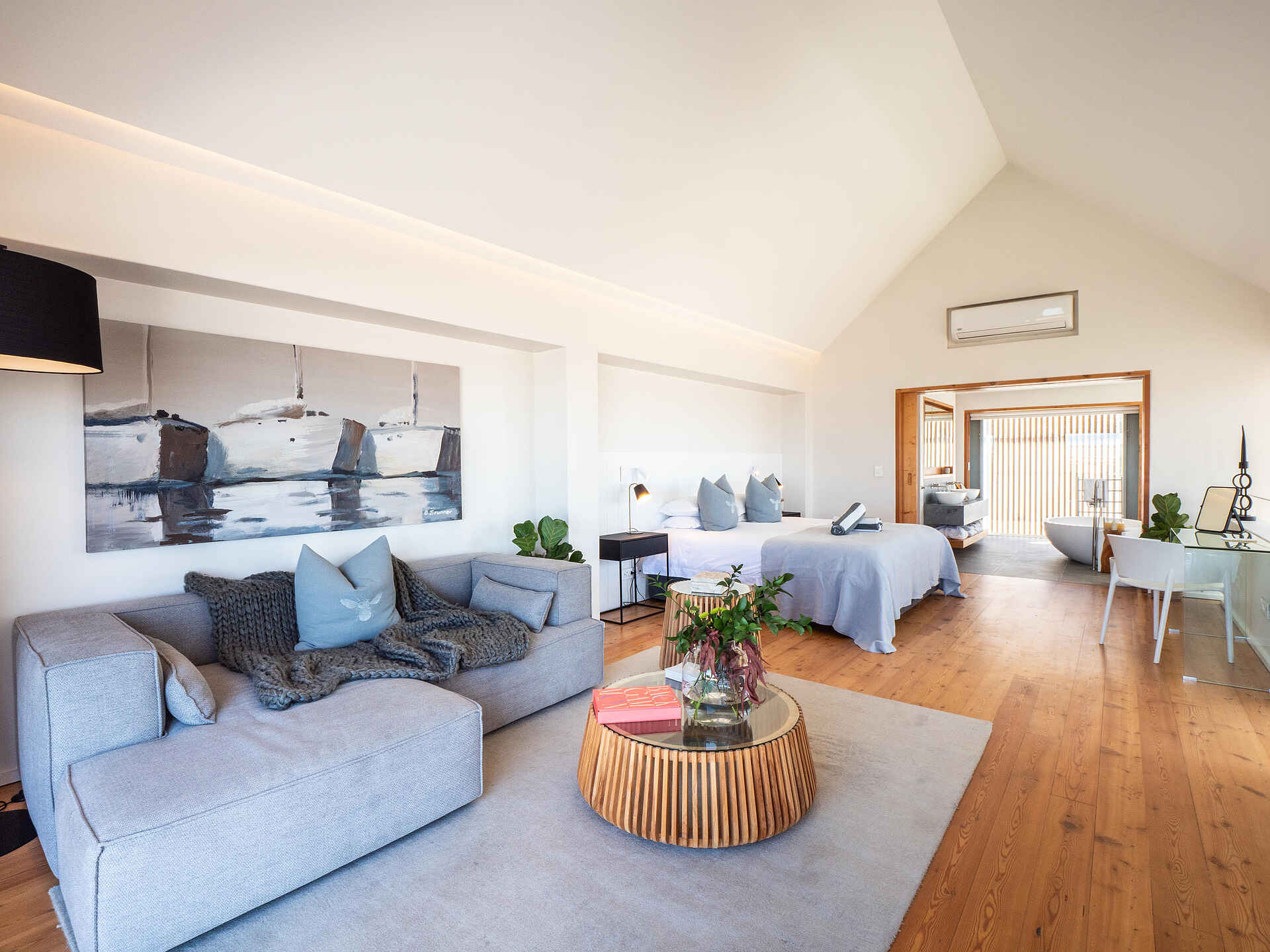 Strandloper Ocean Boutiquehotel: Ocean King Suite Blick hinein Strandloper Ocean Boutiquehotel: Ocean King Suite Blick hinein