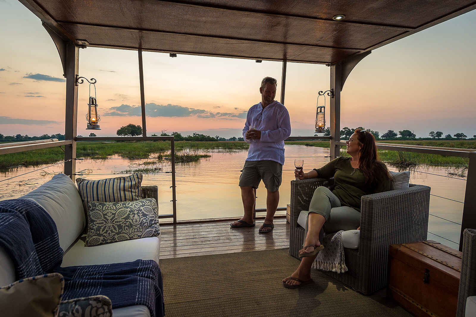 King's Pool Camp: An Deck des Bootes King's Pool Camp: An Deck des Bootes