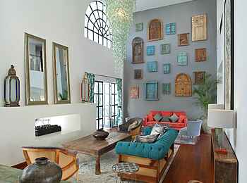 Latitude 0: Lounge in der Lobby Latitude 0: Lounge in der Lobby