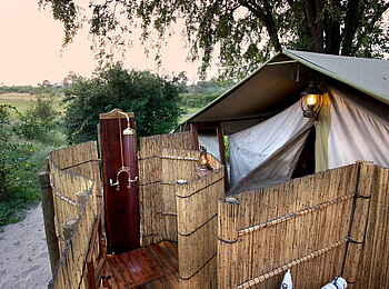 Selinda Explorers Camp: Outdoor Shower Selinda Explorers Camp: Outdoor Shower