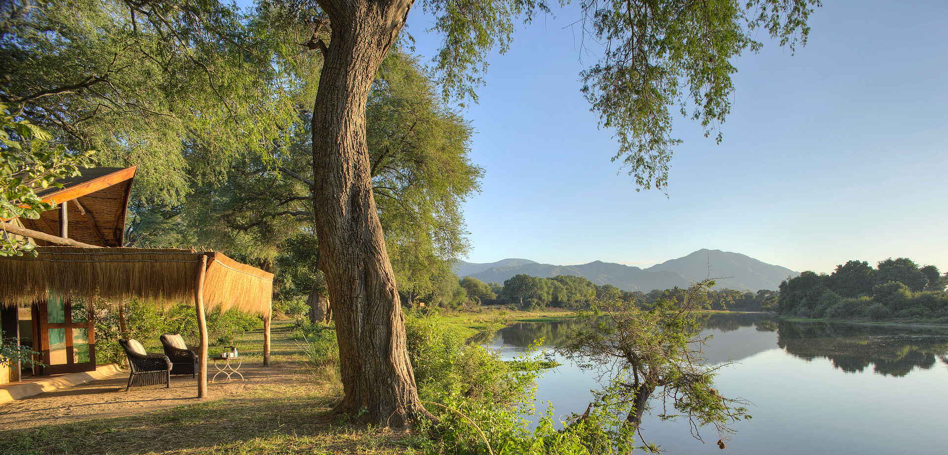 Time + Tide Chongwe Camp: Blick von der Lounge auf den Sambesi
