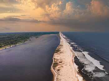 Nyanga Lodge: Mündung