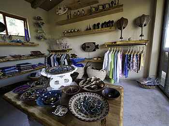 Rocktail Beach Camp: Souvenirshop