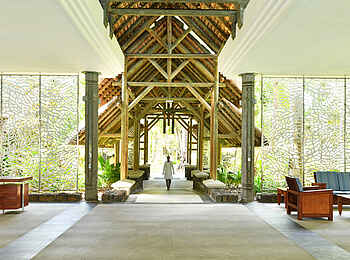 Shandrani Beachcomber Resort and Spa: Der Eingang Shandrani Beachcomber Resort and Spa: Der Eingang