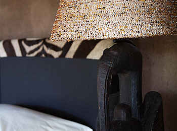 Makweti Safari Lodge: Nachttischlampe einer Suite