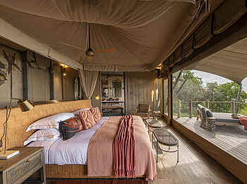 Duma Tau Camp: Blick nach draußen Duma Tau Camp: Blick nach draußen