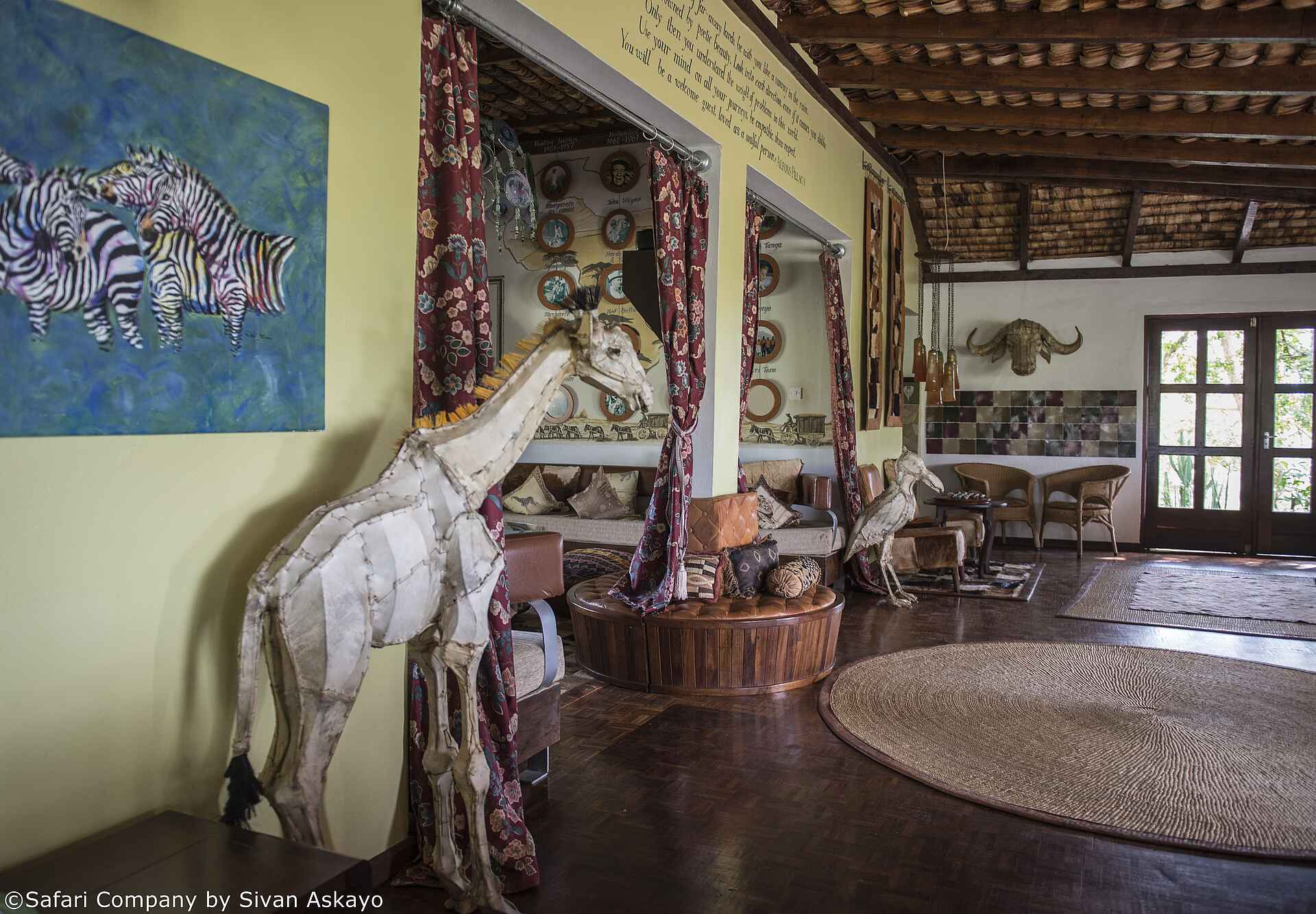 Hatari Lodge: Giraffenlampe