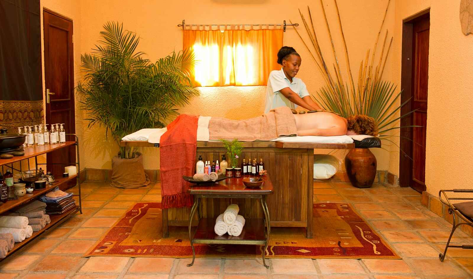 Islands of Siankaba: Massage Islands of Siankaba: Massage
