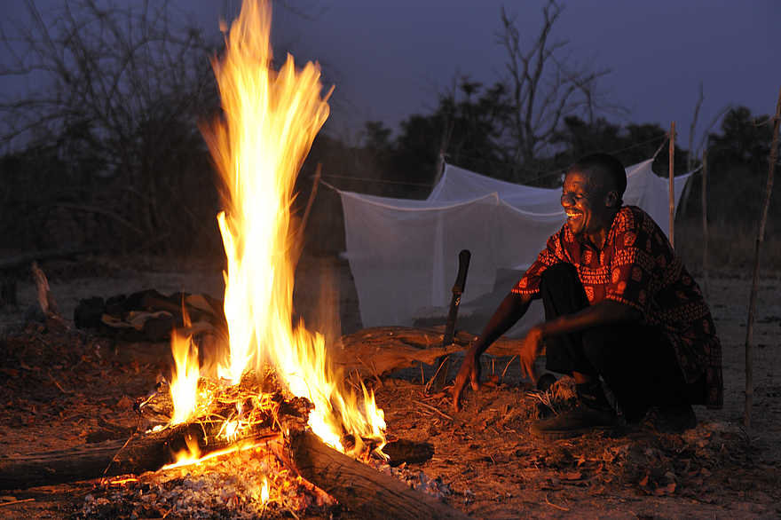 Kaingo Camp-out: Kräftiges Feuer für die Nacht Kaingo Camp-out: Kräftiges Feuer für die Nacht