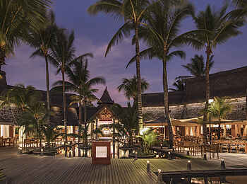 Trou Aux Biches Beachcomber Golf Resort & Spa: Abendstimmung Trou Aux Biches Beachcomber Golf Resort & Spa: Abendstimmung