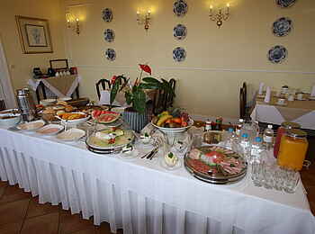 Hotel Eberwein: Großes Frühstücksbüfett Hotel Eberwein: Großes Frühstücksbüfett