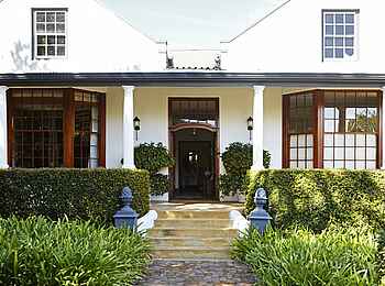 La Cle des Montagnes: Frontalansicht der Villa Le Manoir La Cle des Montagnes: Frontalansicht der Villa Le Manoir