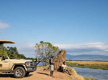 Mara River Camp: Morgenkaffee Mara River Camp: Morgenkaffee