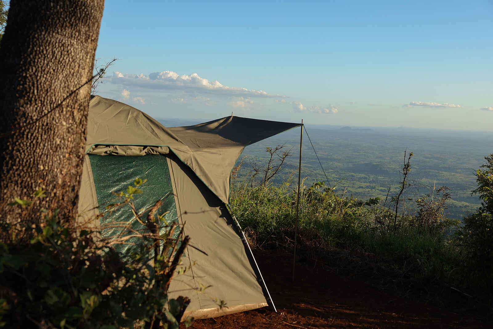 Mt Gorongosa Community Camp: Camping mit Aussicht Mt Gorongosa Community Camp: Camping mit Aussicht