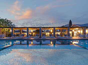 Riverdene Family Lodge: Am Pool Riverdene Family Lodge: Am Pool