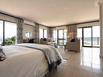 Simbavati Fynbos on Sea Lodge: Two Bedroom Superior Suite Bett Simbavati Fynbos on Sea Lodge: Two Bedroom Superior Suite Bett