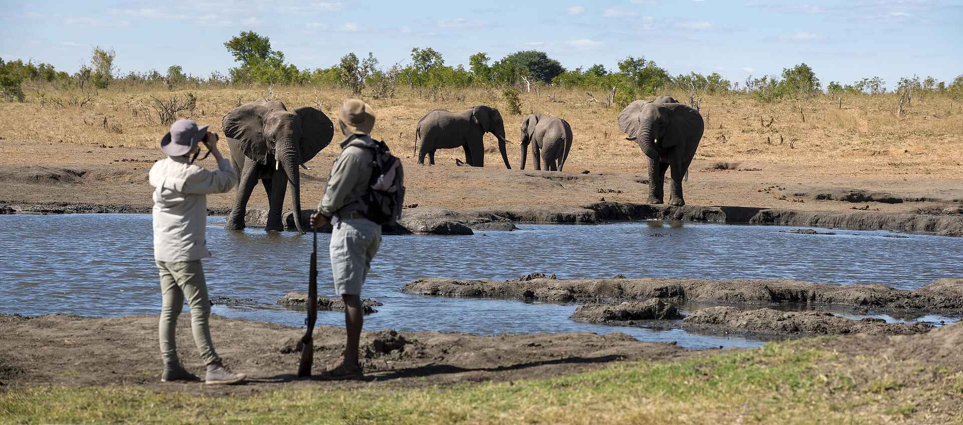 Somalisa Expeditions Camp: Auf Walking Safari