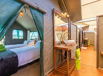 Camp Doros: Angrenzendes Badezimmer Camp Doros: Angrenzendes Badezimmer