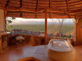 Elsa's Kopje: Private House Master Bathroom Elsa's Kopje: Private House Master Bathroom