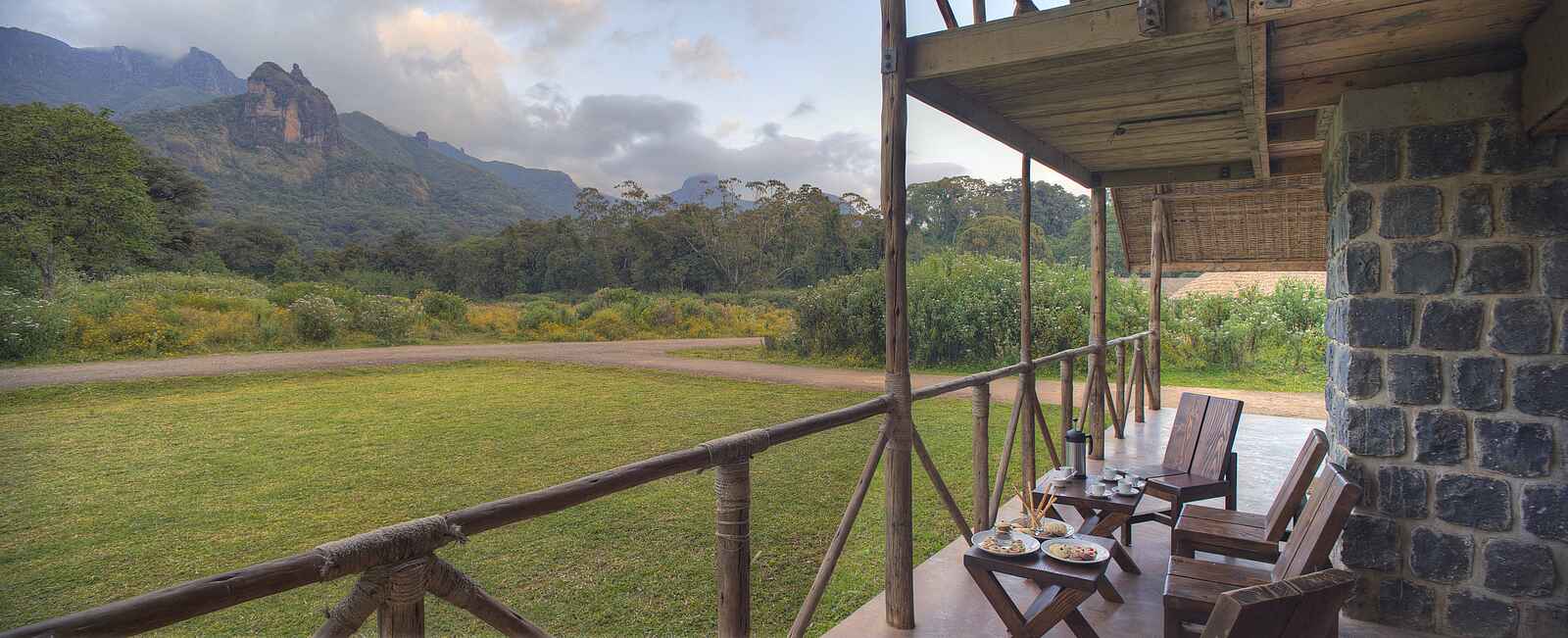 Bale Mountain Lodge: Blick von der Veranda Bale Mountain Lodge: Blick von der Veranda